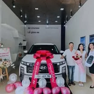 Hình ảnh hoạt động tư vấn xe tại Huế